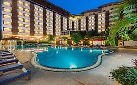 Mountain Beach Resort & Convention Center